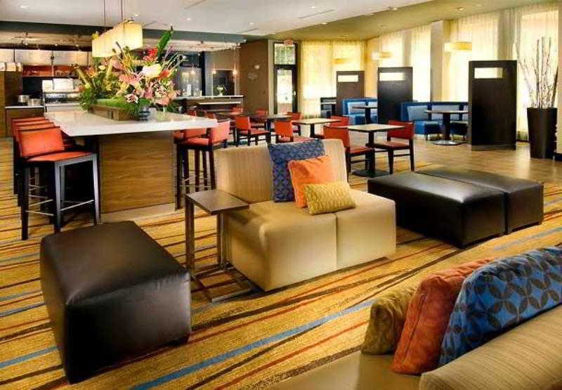 Courtyard By Marriott Tyler